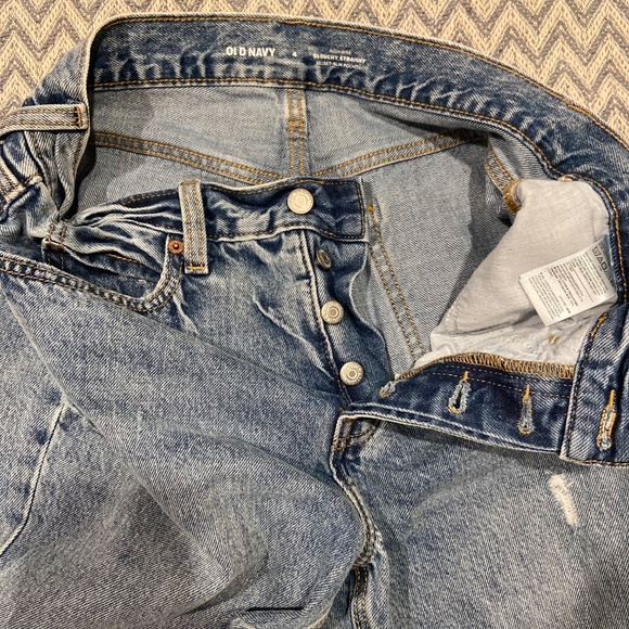 Old Navy Women’s High-Rise Slouchy Straight Distressed Jeans Size 4 - Picture 5 of 9